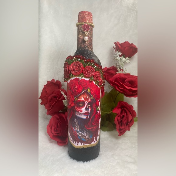 Hand Painted-Decoupaged Sugar Skull-Dia De Los Muertos-Day of the Dead Bottle - Picture 1 of 14